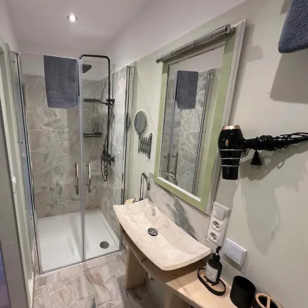 Mauthnerhube Mit Sauna, Whirlpool, Huettenfeeling Appartement