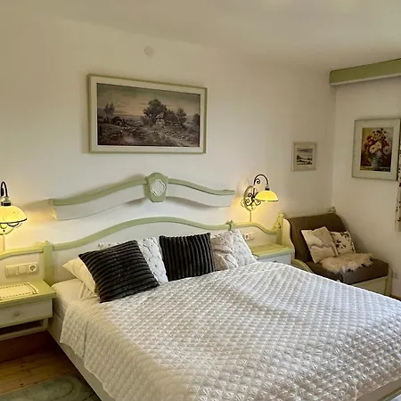 Appartement Mauthnerhube Mit Sauna, Whirlpool, Huettenfeeling