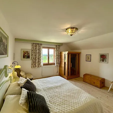 Mauthnerhube Mit Sauna, Whirlpool, Huettenfeeling