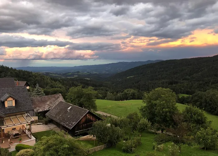 Mauthnerhube Mit Sauna, Whirlpool, Huettenfeeling * Sankt Oswald ob Eibiswald