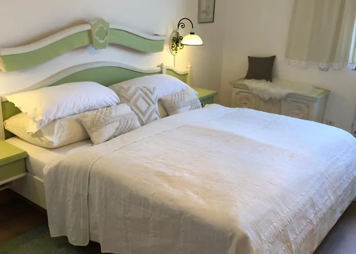 Mauthnerhube Mit Sauna, Whirlpool, Huettenfeeling Appartement Sankt Oswald ob Eibiswald